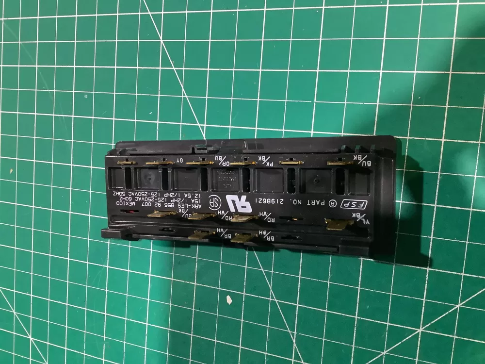 Whirlpool Maytag 2198621 Refrigerator Control Board Dispenser AZ143083 | NR2399