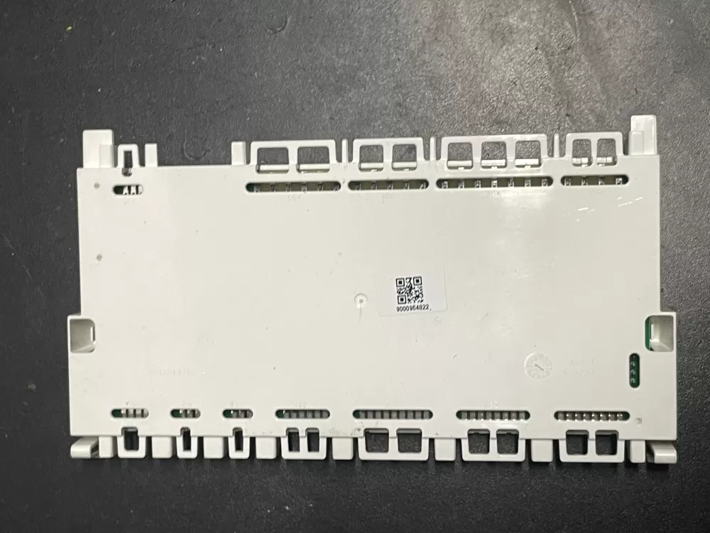 Bosch Thermador 12005058 9000954822 Refrigerator Control Board AZ14223 | 718