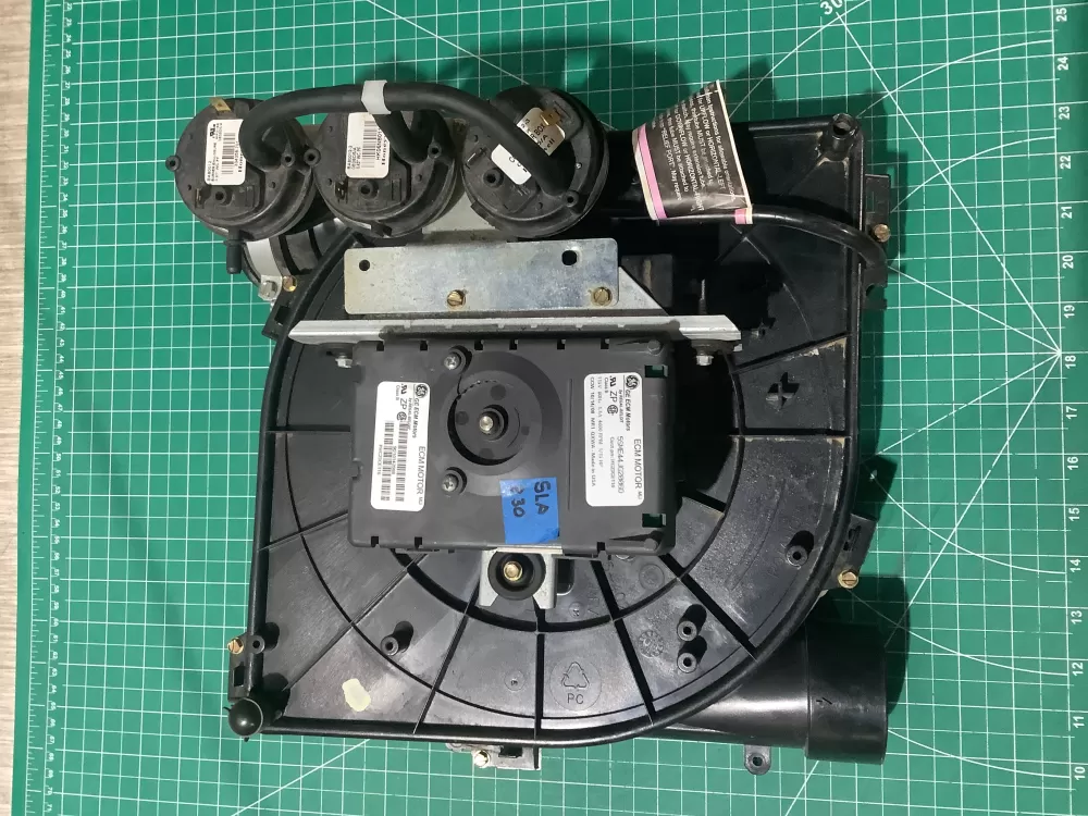 Bryant Hc23ce116 Furnace Motor Draft Inducer Blower AZ191647 | SL230