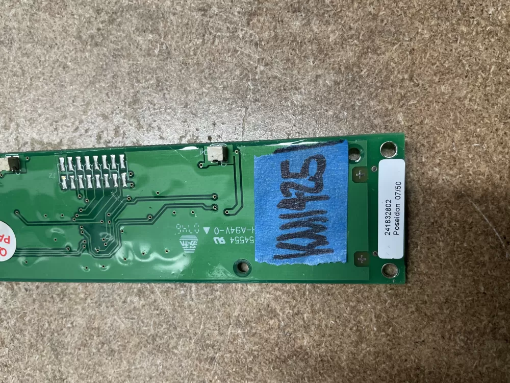 Frigidaire Kenmore 241832802 Refrigerator Control Board AZ3965 | KM1425