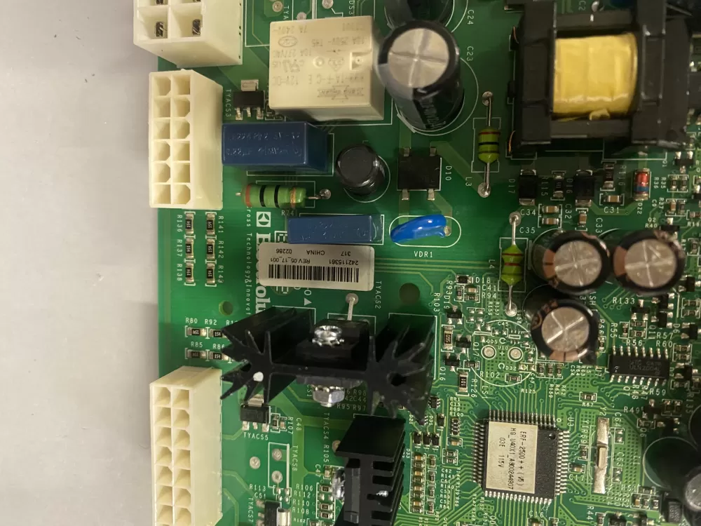 Frigidaire 242115361 5304498781 Refrigerator Control Board Main AZ218800 | BK595