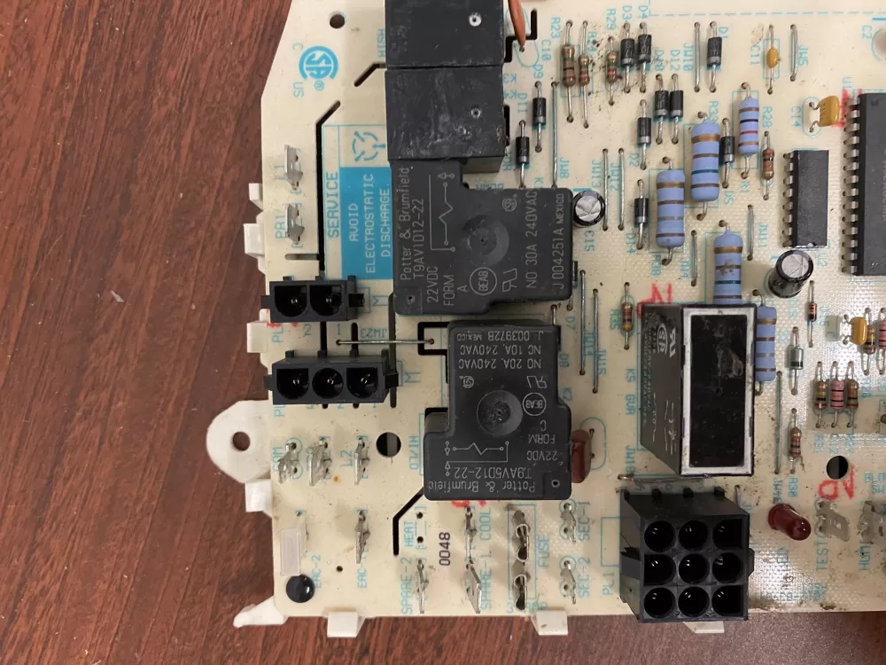 Carrier Bryant Hk42fz016 Furnace Control Board Circuit AZ37857 | BK1267