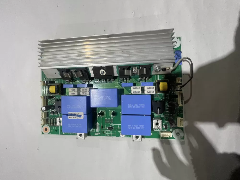 Samsung DE92-03671A   SWA2QJ  SW8203  681000V  INDUCTION CONTROL BOARD