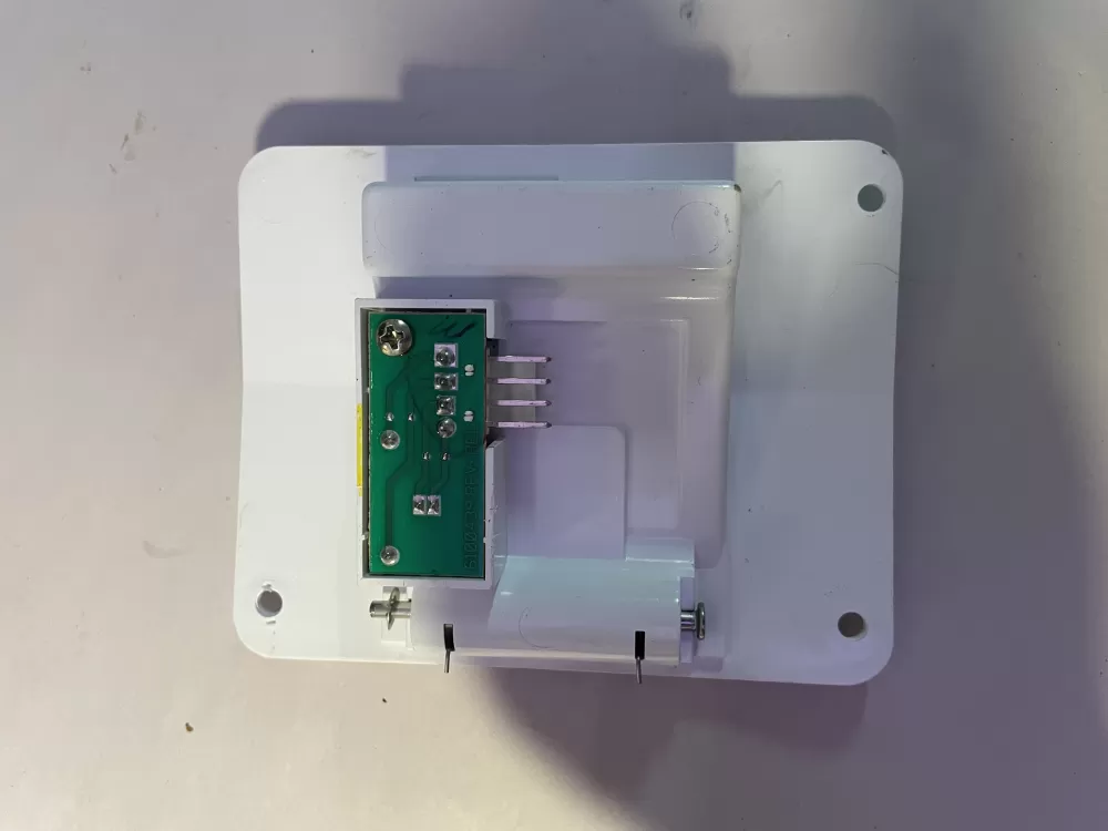 Kenmore Frigidaire 2198587 Refrigerator Control Board Ice AZ196229 | KM2520