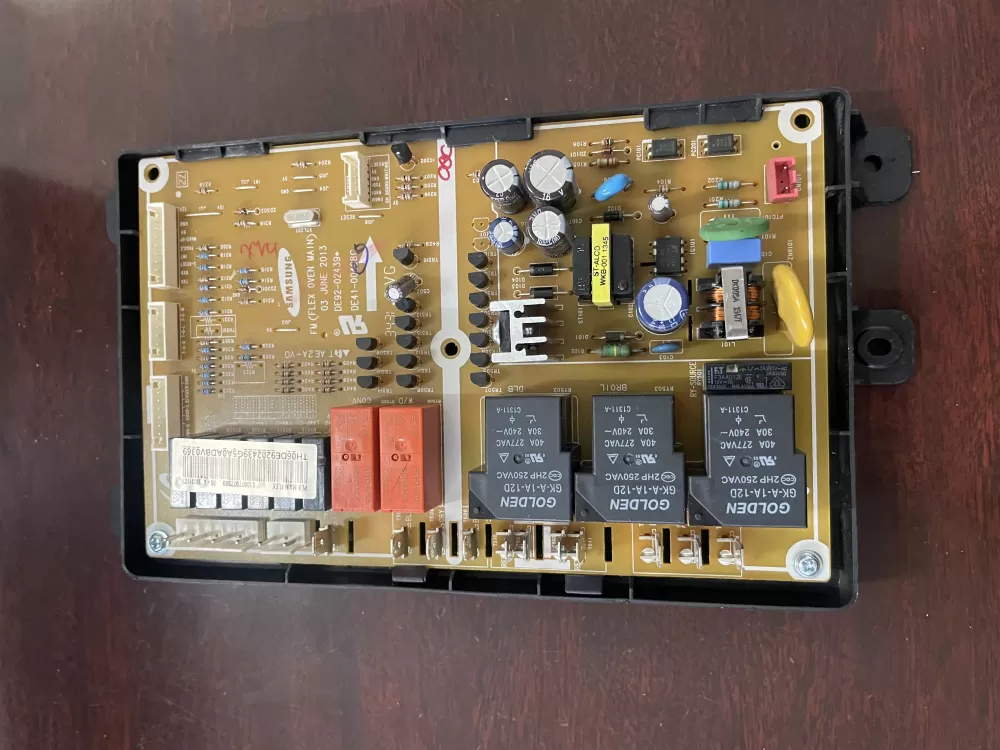 Samsung DE92-02439G Oven Control Board Relay