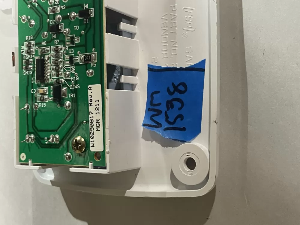 Whirlpool W10757851 4389102 Refrigerator Ice Control Board AZ188689 | Wm1538