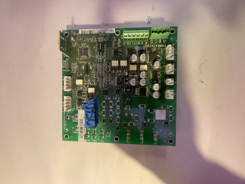 Carrier Bryant Cebd430618 06a Furnace Control Board Defrost AZ196154 | KM2560