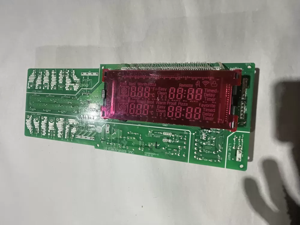 LG Main Control Board EBR87050402 / AP6887917 AZ198202 | KMV850