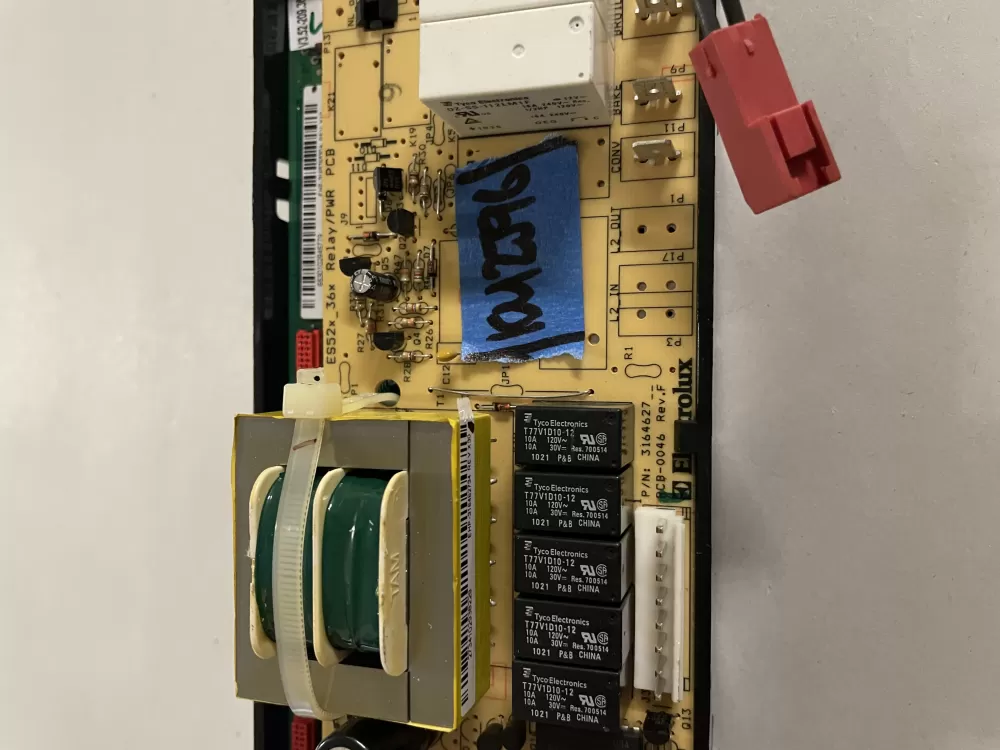 Frigidaire Oven Range Control Board * P# 316577092 316576530 AZ142846 | KM2396