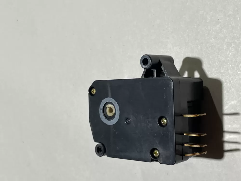 Sankyo Defrost Timer SANKYO5 AZ145121 | Wm958