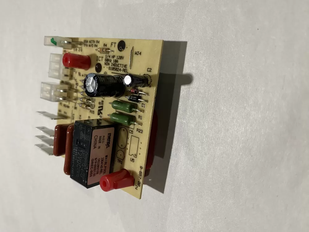 Kenmore 2304143 W10135901 Refrigerator Control Board AZ173830 | BK702