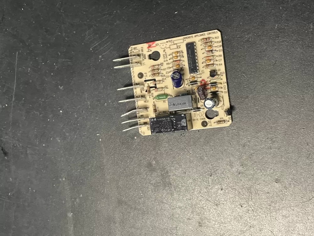 Frigidaire 100-01183-09 Refrigerator Control Board