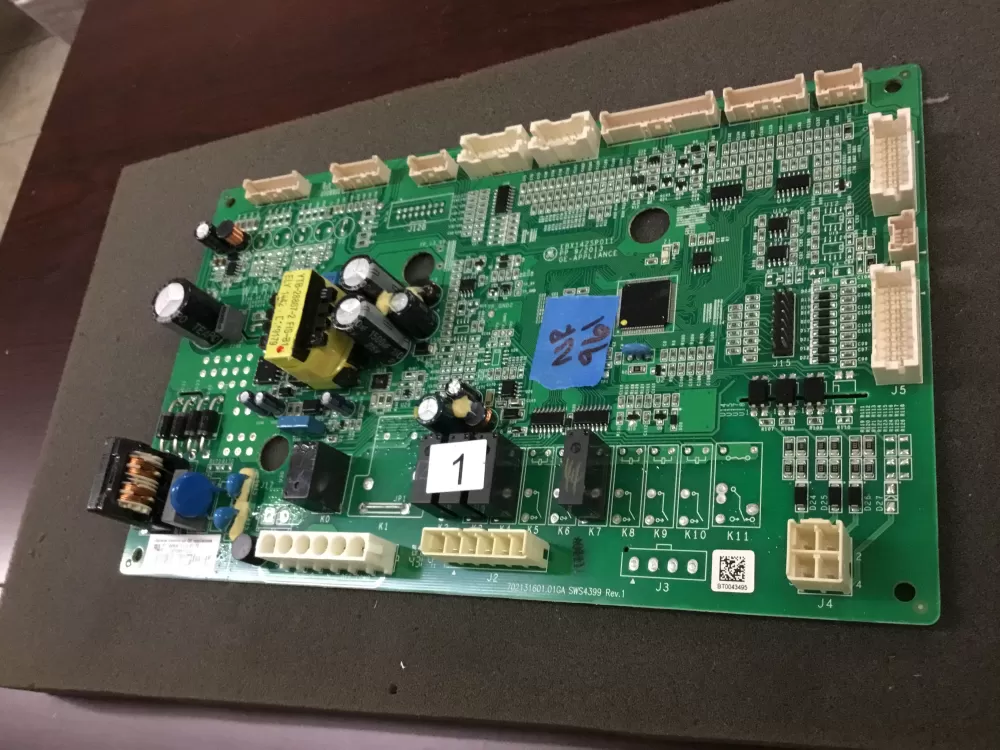GE LG Hotpoint 197D8511G101 Refrigerator Control Board AZ81116 | NR961