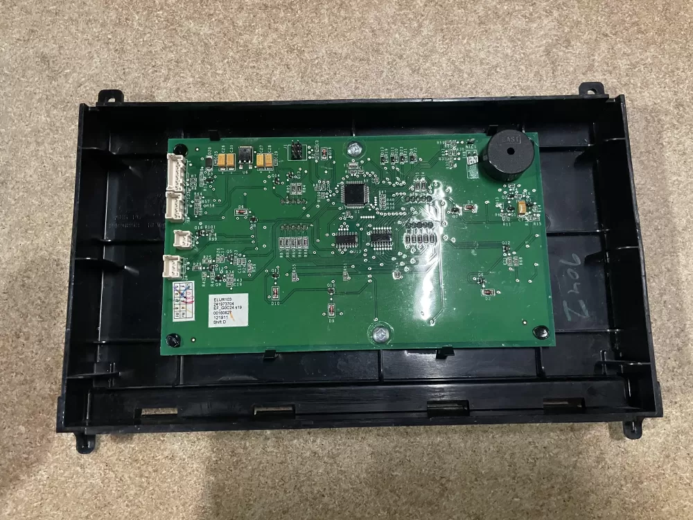 Whirlpool Frigidaire 241973704 Refrigerator Control Board AZ26883 | KM260