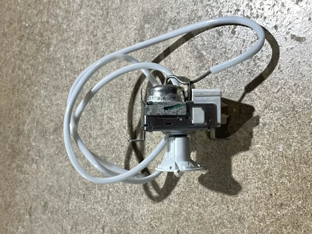 Whirlpool Maytag 450226-16 Refrigerator Thermostat AZ67013 | Wm1959