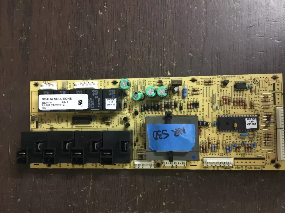  Bosch 888014140 05EC310101 Oven Control Board  AZ10326 | NR530