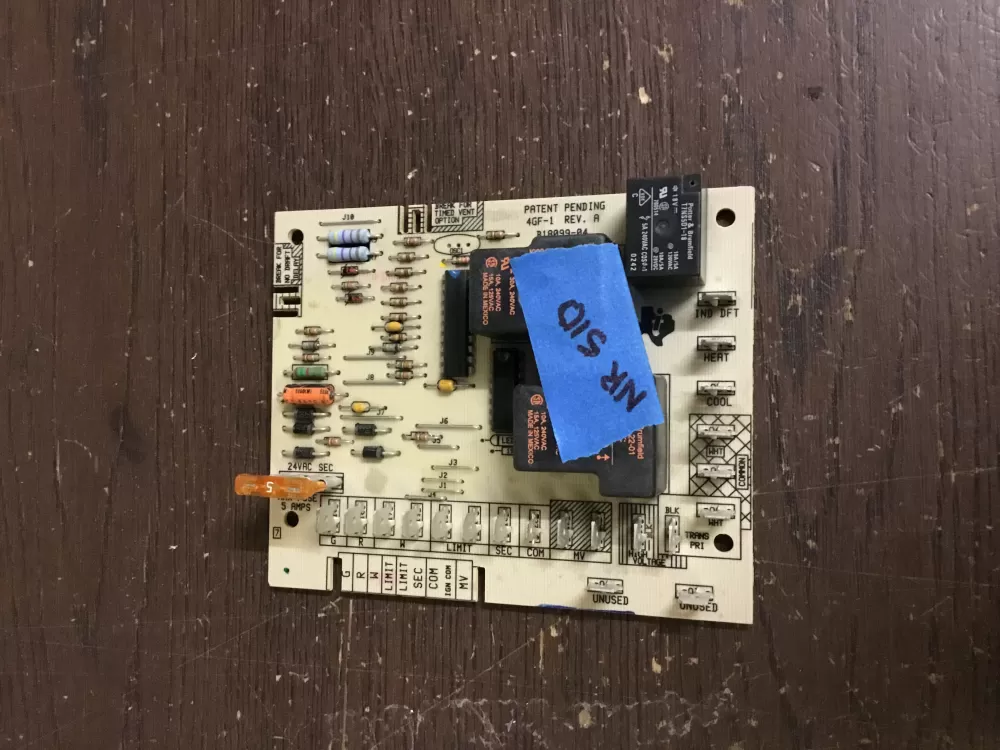 Amana Goodman B18099 04 Furnace Circuit Control Board AZ8773 | NR510