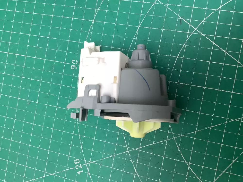 Whirlpool W10724439 Dishwasher Water Drain Pump Motor AZ222079 | SLA155