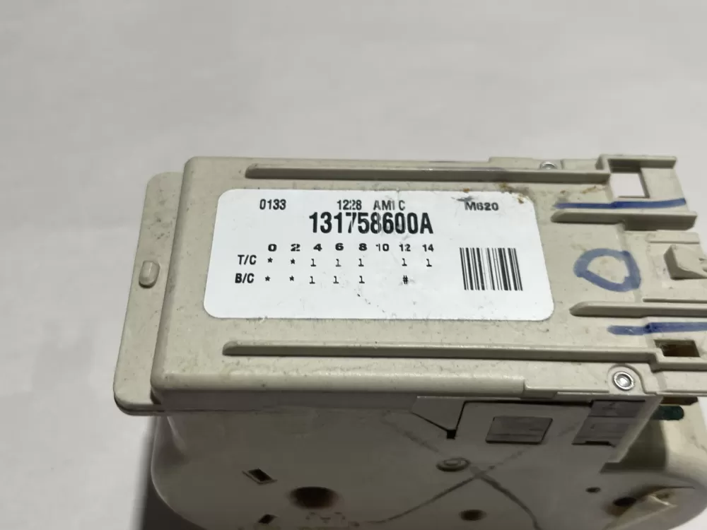 Frigidaire GE 131758600A Washer Timer AZ140650 | Wm2329