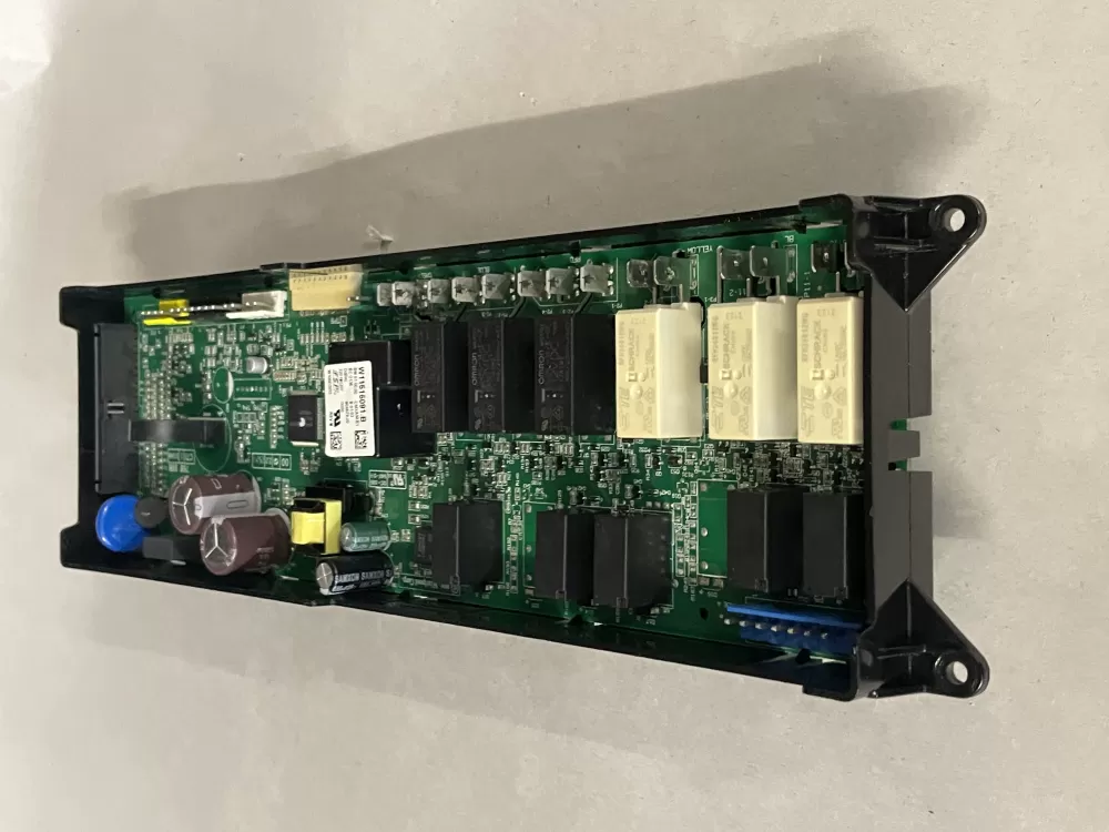 W11515091 Whirlpool Range Board - Control