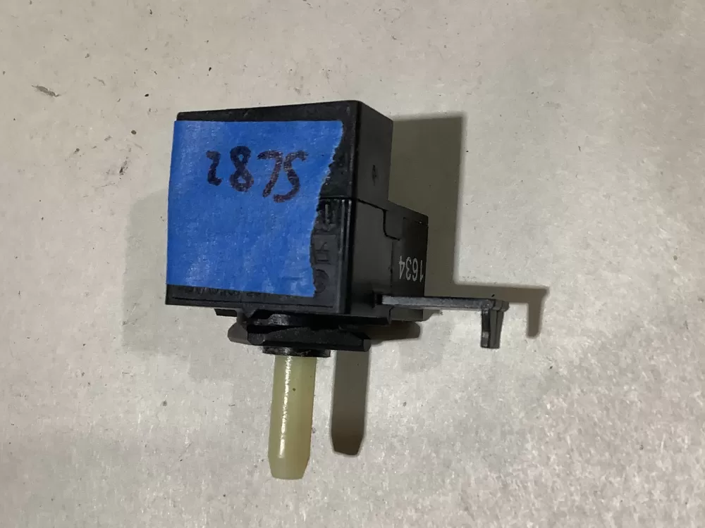 Amana  Crosley  Kenmore  Kitchen Aid  Maytag  Whirlpool 3349591 3354285 3405156 WP3405156 Dryer Switch