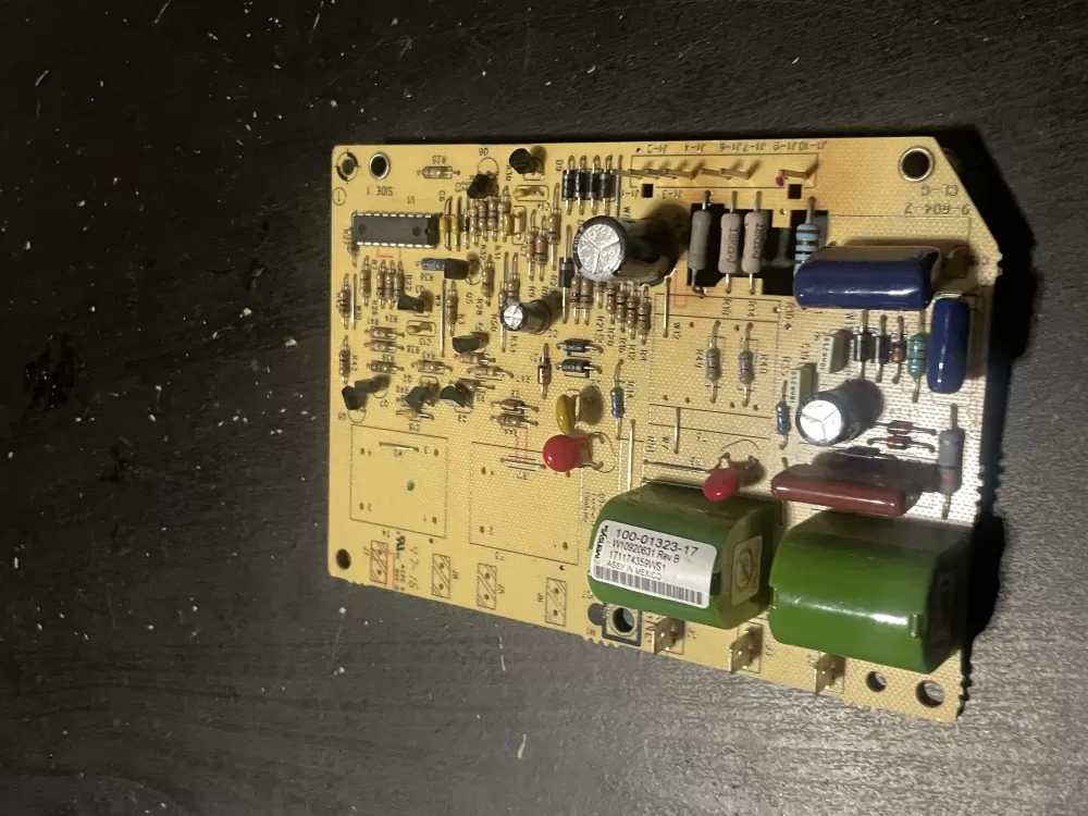 Maytag 100-01323-17 Range Control Board Spark Module