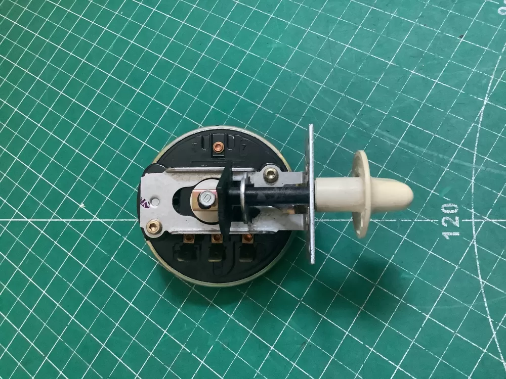 Maytag  Amana  GE 738-815-2 Washer Water Level Switch