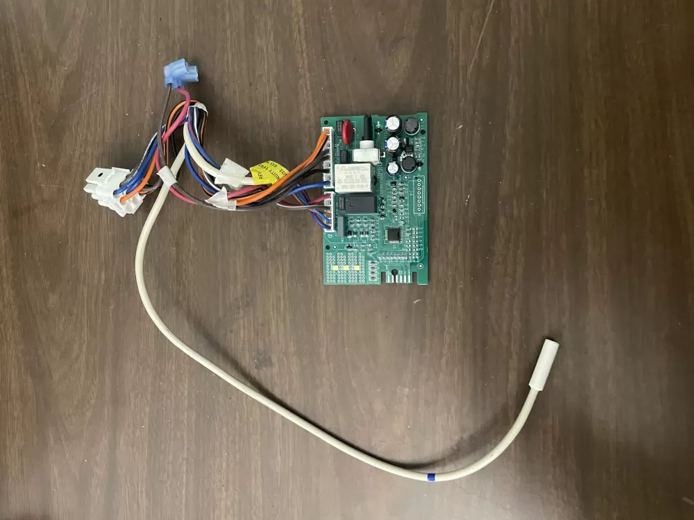GE 245D2142G001 Refrigerator Control Board