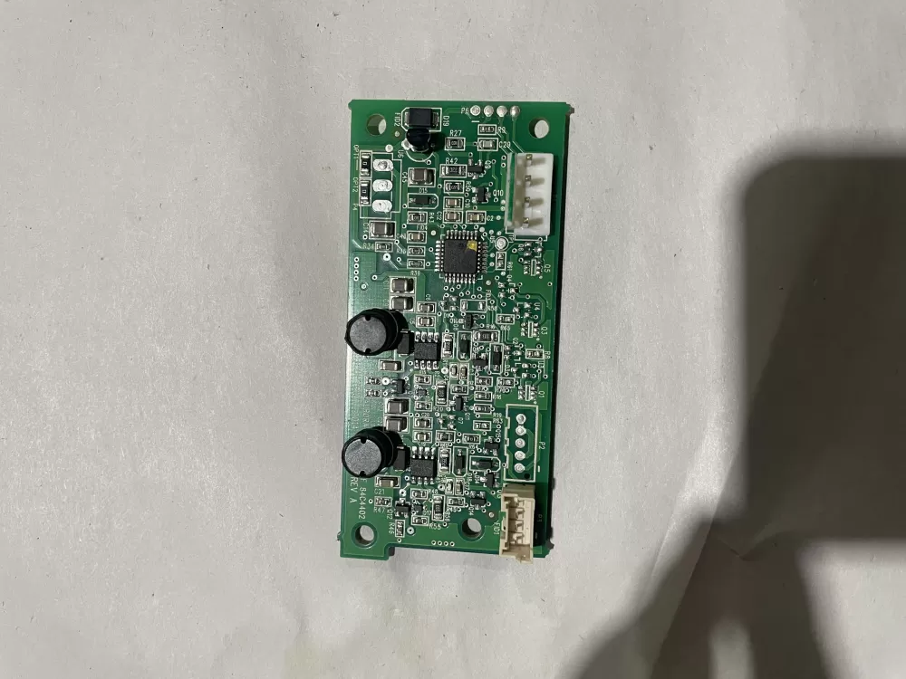 Whirlpool  Maytag  KitchenAid  Jenn-Air W10635302 W10790783 W10814803 W11113852 W11185975 W10830288 PS11737860 Refrigerator Control Board