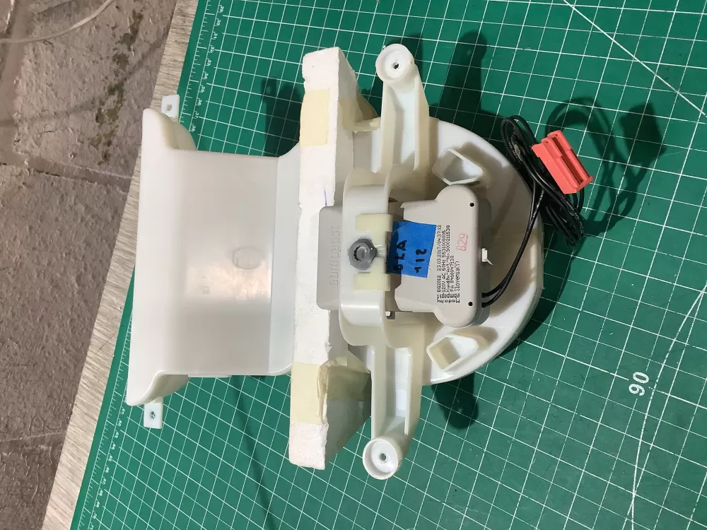 Bosch 8410048985  9000211538 Refrigerator Fan Motor