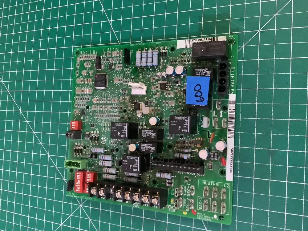 Carrier CEPL130456-01 Furnace Control Circuit Board HK42FZ022 AZ193795 | NR600