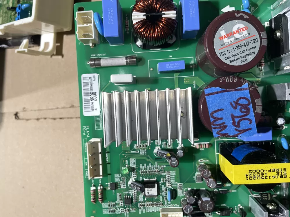 LG EBR77042536 Refrigerator Control Board AZ63628 | Wmv568