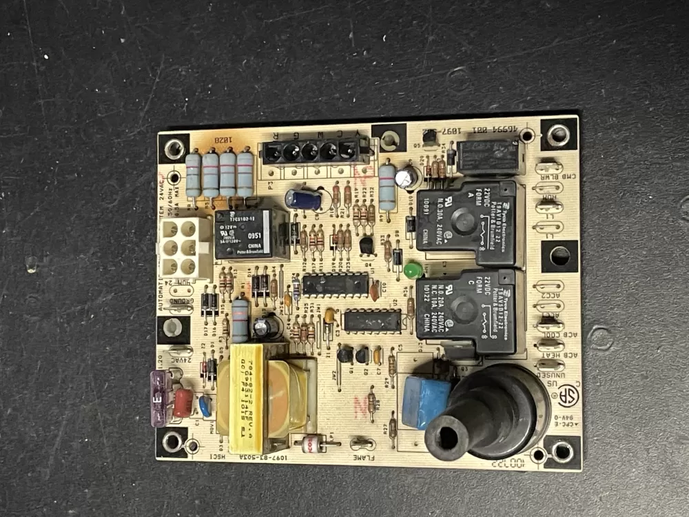 Lennox  Rheem 46994-001 Furnace Control Board