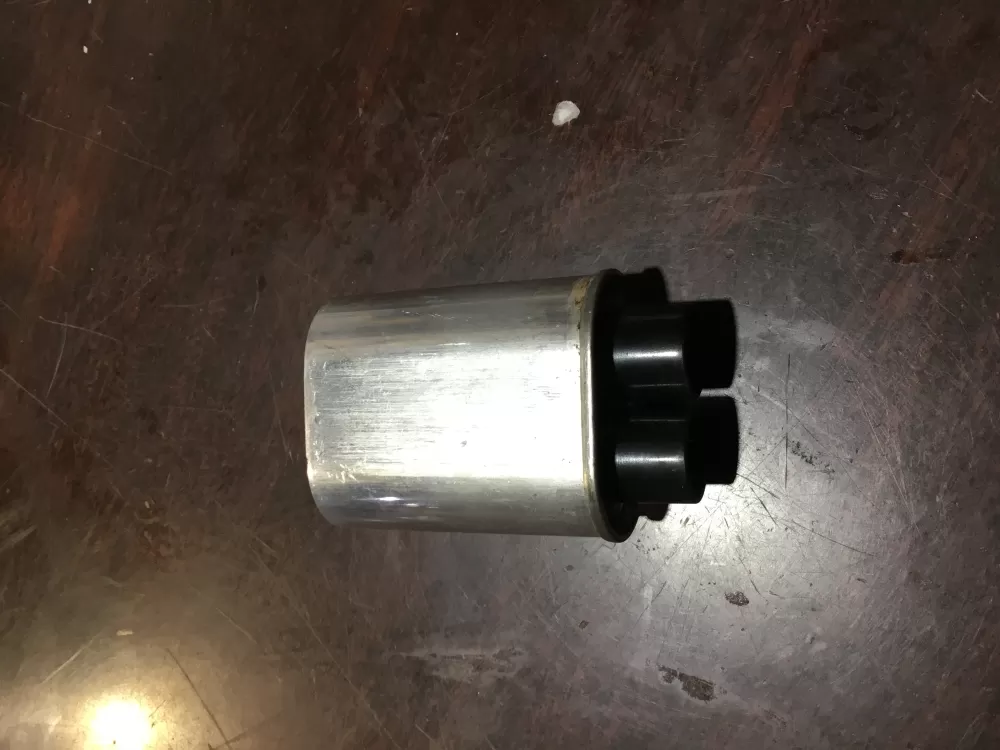 Frigidaire 21122810 CH85-21085-2100V Microwave High Voltage Capacitor