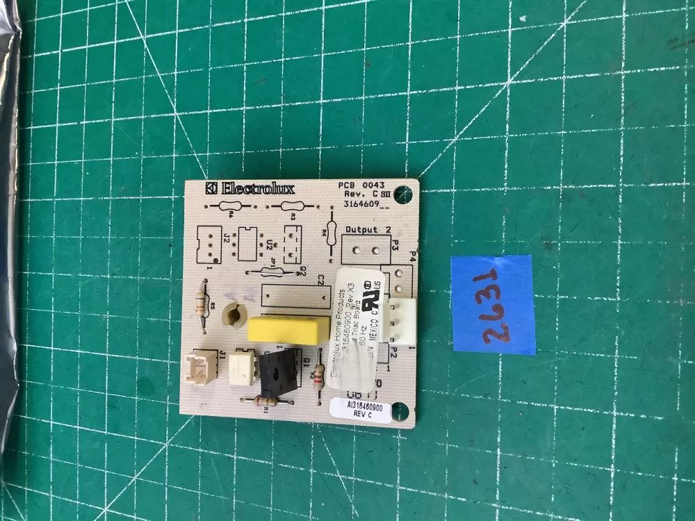 316460900 Frigidaire Range Board