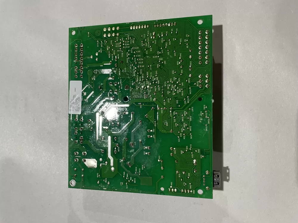 Frigidaire 242268902 Refrigerator Main Control Board AZ146627 | KM2462