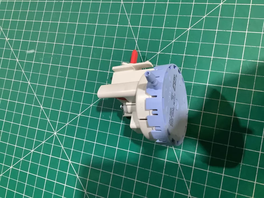Whirlpool  Maytag  Kenmore AP6018167 W10268911 WPW10268911 PS11751469 Washer Water Level Pressure Switch