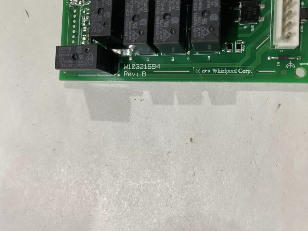 Whirlpool Maytag Kenmore W10516800 Refrigerator Control Board AZ148493 | BK2040