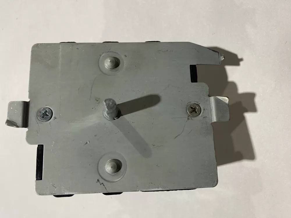 GE 572D520P021 WE4M271 Dryer Timer AZ185766 | BK2722