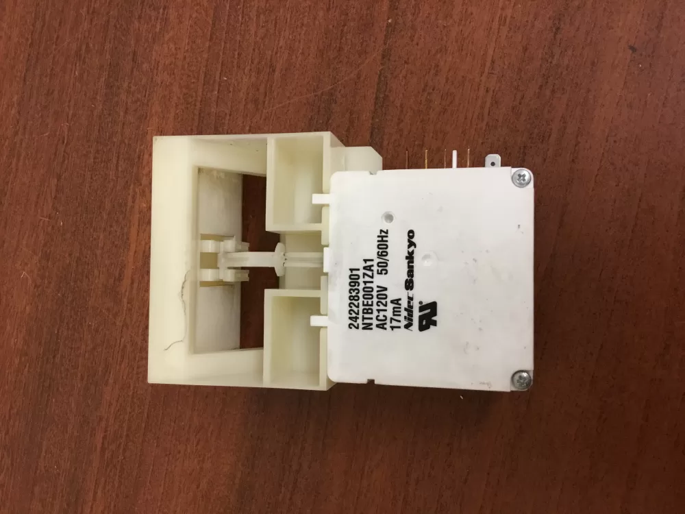 Frigidaire 242303001 Refrigerator Damper Motor Assembly AZ34914 | NR333