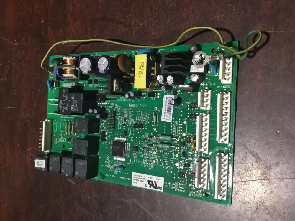 GE 200D2260G008 PD00074367 AP7188100 Refrigerator Control Board AZ69973 | NR1065
