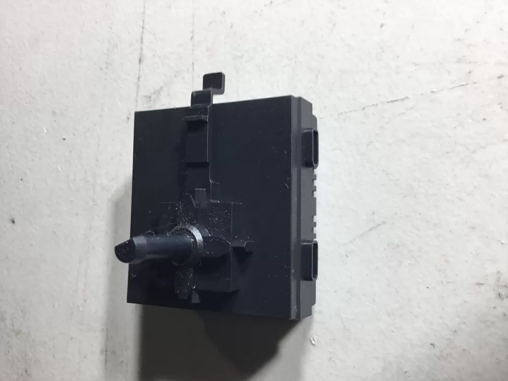Whirlpool  Maytag  Kenmore W10179666 WPW10179666 PS11749685 Washer Control Board Switch Temperature