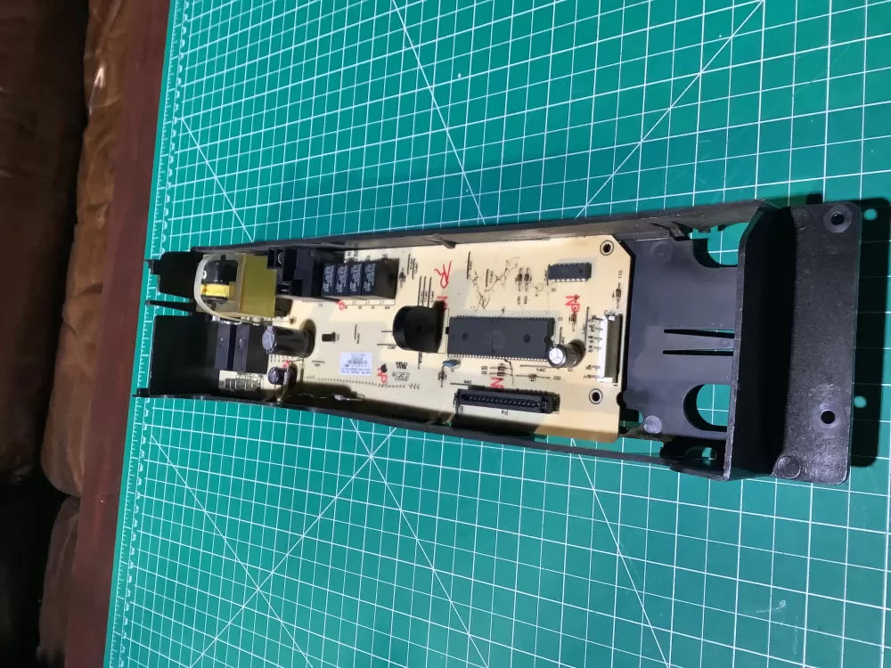 Whirlpool 8303505 Oven Control Board Clock AZ133499 | NRV604