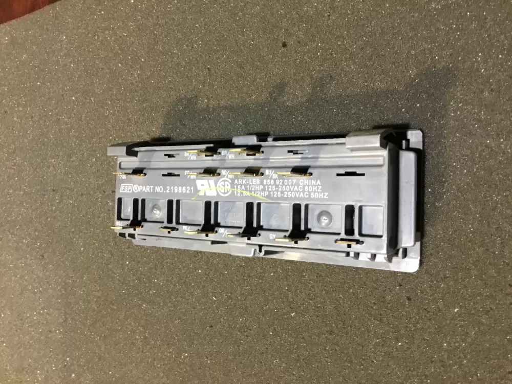 Whirlpool Maytag 2198621 Refrigerator Control Board Dispenser AZ74184 | NR1860