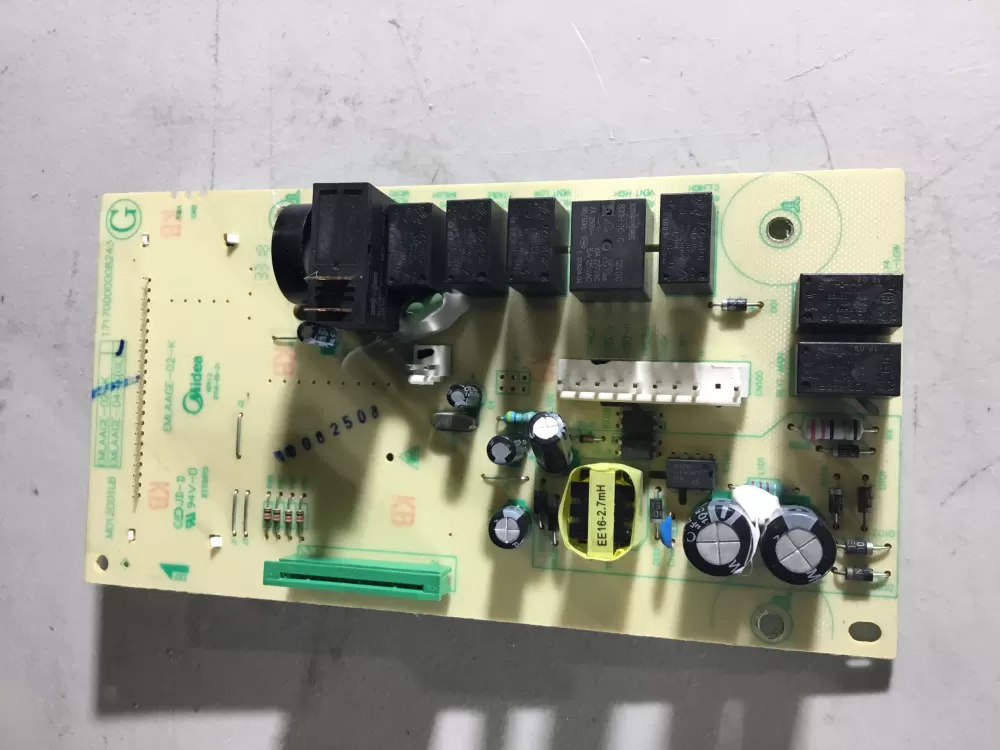 GE MD12001LB EMLAAGE-04-K 17170000008243 Microwave Control Board