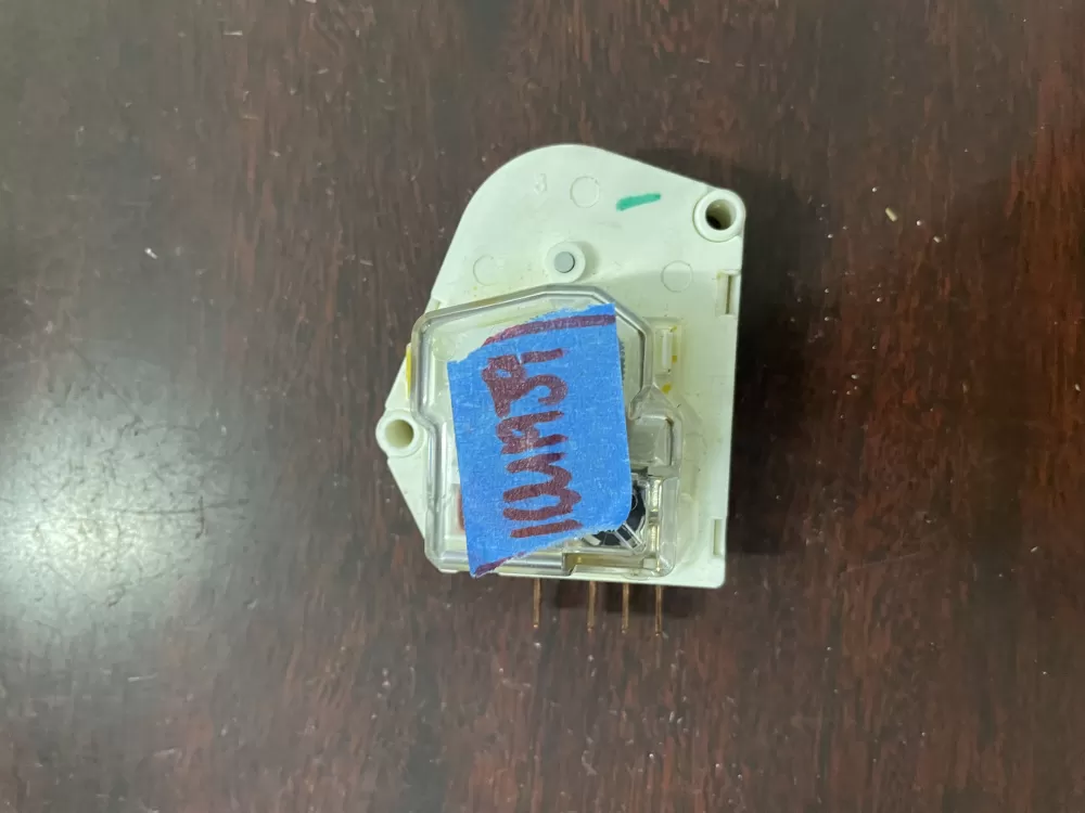 Whirlpool Kenmore W10822278 Refrigerator Defrost Timer AZ53303 | KM1939