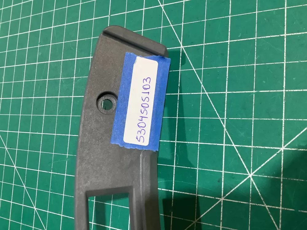 Frigidaire 5304505103 5304514774 Washer Door lock Flange AZ146108 | NR2451