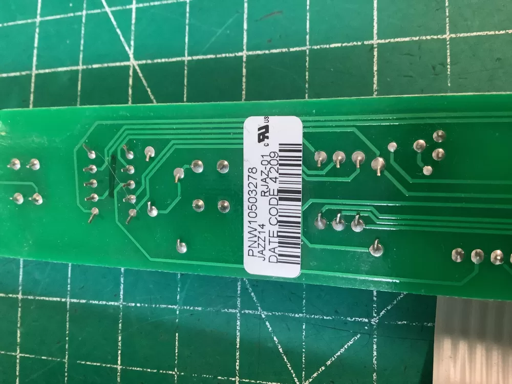 Whirlpool Maytag W10503278 Refrigerator Control Board AZ217870 | NR1992