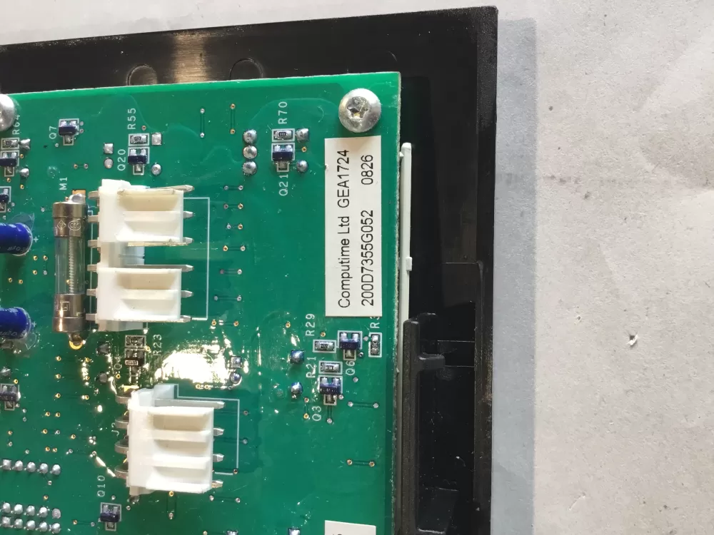 GE 200D7355G052 WR55X10802 Refrigerator Control Board AZ147913 | BG2481
