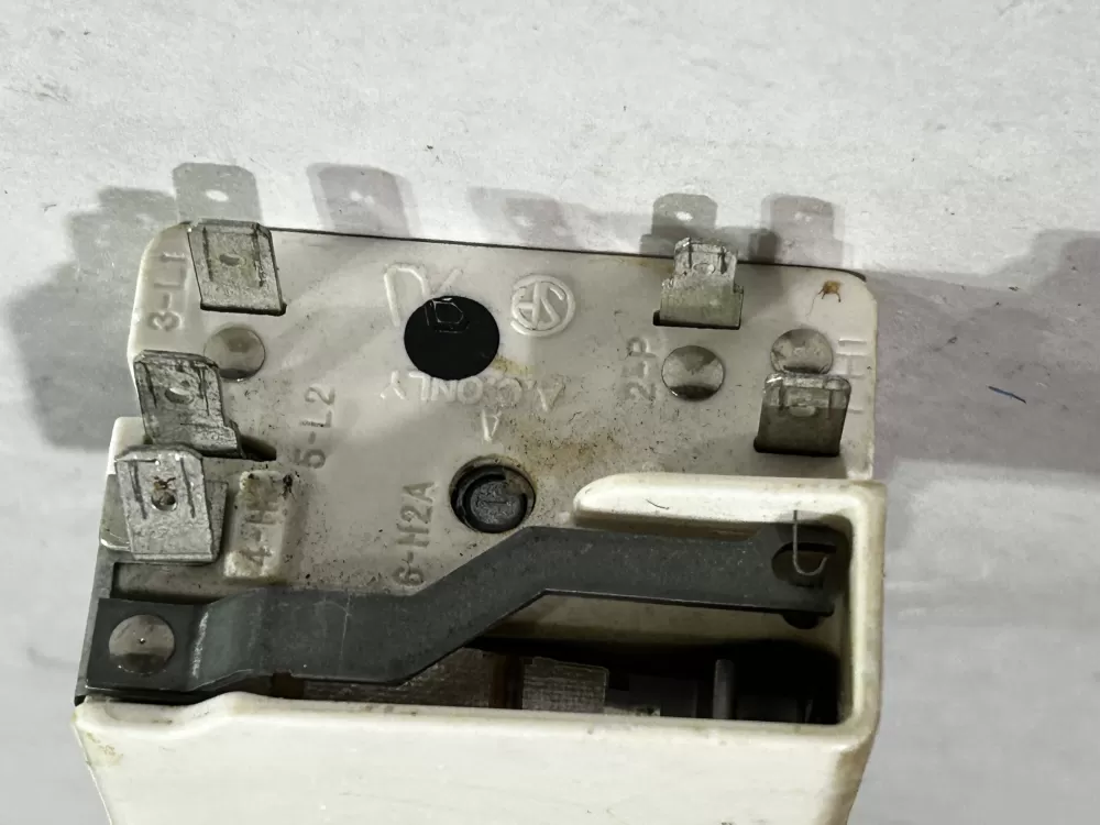GE Hotpoint Wb24t10029 Range Switch Infinite AZ167776 | Sl193